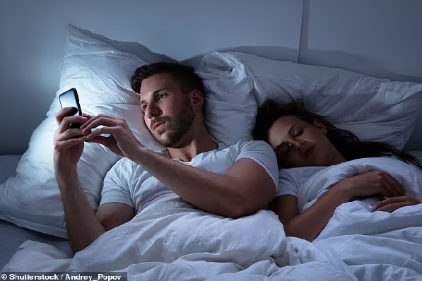 Researchers have found another reason to avoid scrolling on your phone at night, as they reveal your device could be harbouring bacteria usually found in cockroach faeces 