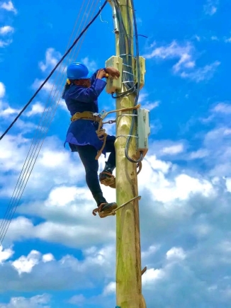 Women in northern Ghana breaking male dominated trade barrier