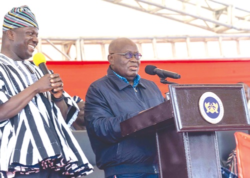 President Akufo-Addo addressing the dubar in Damongo