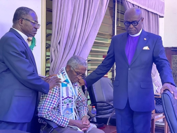 Most.Rev. Prof. J. Asamoah-Gyadu, praying for Osei-Mensah Most.Rev. Prof. J. Asamoah-Gyadu, praying for Osei-Mensah