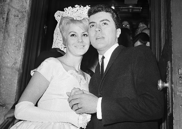James Darren and his wife, Evy Norlund, after their marriage in 1960