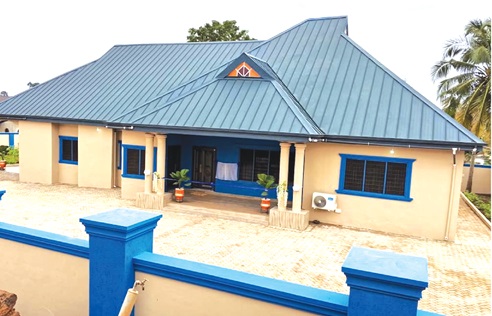 Newly constructed manse Newly constructed manse
