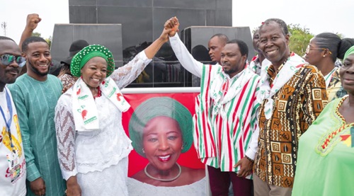  Nana Akosua Frimpomaa (2nd from left),  CPP Presidential Candidate, introducing Wayoe Ghanamannti, her running mate, at the event 