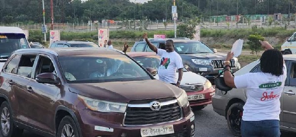 When some lecturers from University of Ghana led a street campaign for Mahama