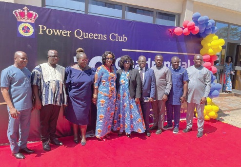  Maataa Opare (3rd from left), board member of the ECG, with some executive members of the Power Queens Club and some of the invited guests at the congress