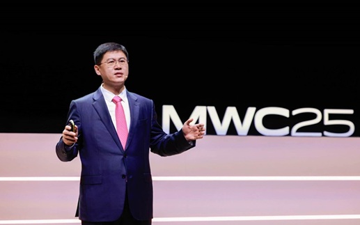 Li Peng, Huawei's Corporate Senior Vice President and President of ICT Sales &amp; Service, speaking at MWC Barcelona 2025