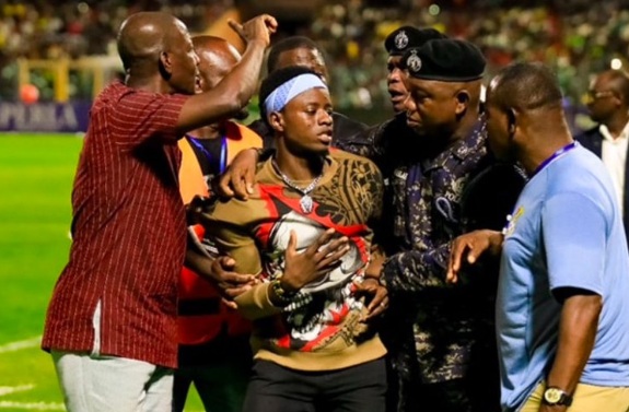 Pitch invader at Ghana-Chad match jailed for 100 days