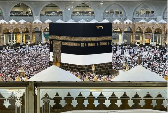 Saudi Arabia to jail Umrah pilgrims who overstay visa deadline of April 29