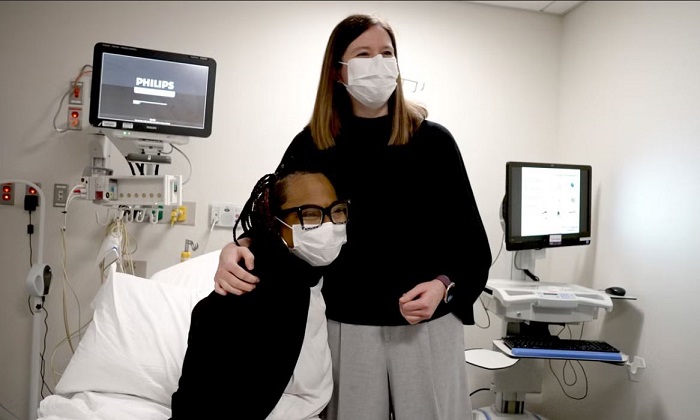 Doctors remove pig kidney from Alabama woman after she lived with it for a record 130 days