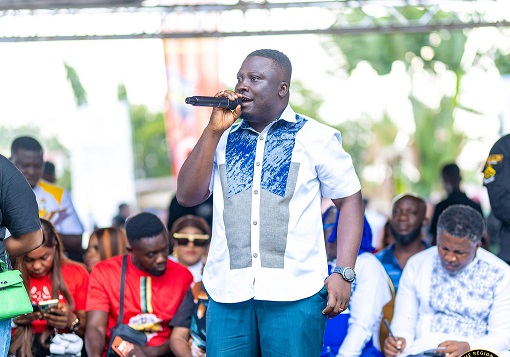  Ashanti Regional Minister announces plans to bring Kumawood stars to SHS campuses for entertainment