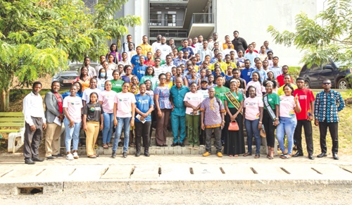 The participants after the summit