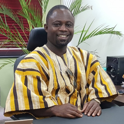 Health minister Akandoh appeals to striking Tamale doctors to come to negotiation table