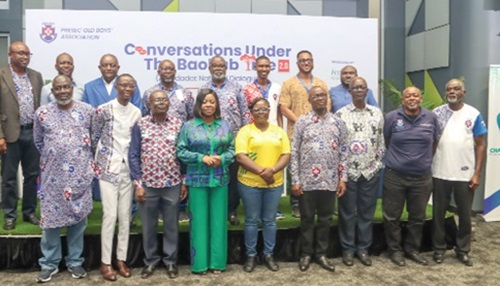 James Boateng (4th from right), 2018 National Best Farmer, with Prof. Felix Ankomah Asante (3rd from left), Pro-Vice-Chancellor for Research, Innovation and Development, University of Ghana; Dr Henry Anim Somuah (right), Director of Operations, Agromite Limited; Patricia Obo-Nai (4th from left), Chief Executive Officer, Telecel Ghana, and some dignitaries after the forum. Picture: ELVIS NII NOI DOWUONA 