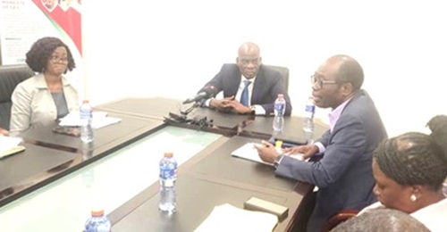 Haruna Iddrisu (middle), Education Minister, Prof. Ernest Kofi Devis (2nd from right), Girector-General, GES and Mamele Andrews (left), Chief Director, Ministry of Education