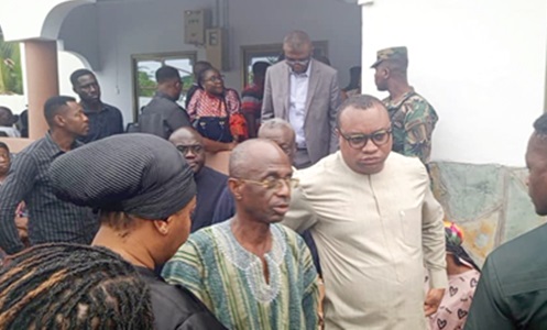 • Johnson Asiedu Nketia (2nd from left), Chairman of the National Democratic Congress, and other government officials at the residence of the late Dr Omane Boamah