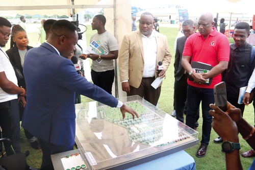 FLASHBACK: Isaac Ntiamoah (left), Marketing Manager, Lakeside Estate, explaining a point to Ato Afful (right), Managing Director, GCGL, and Samuel Amegayibor (right), Executive Secretary, Ghana Real Estate Developers Association, during the Graphic-GREDA Housing Fair. Picture: ELVIS NII NOI DOWUONA 