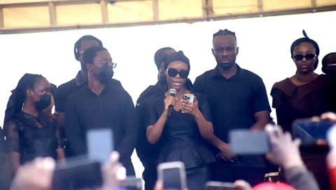 Children of the late Daddy Lumba reading their tribute