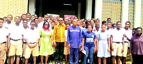  Some students and officials of the NCCE