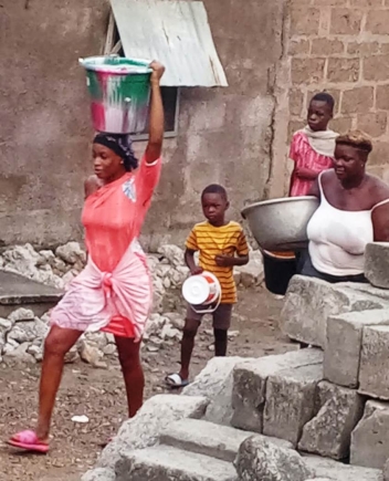 Ho enters New Year with no water