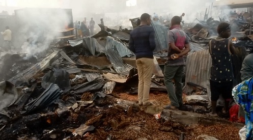 Fire at Techiman Central Market affects 700 shops - Graphic Online