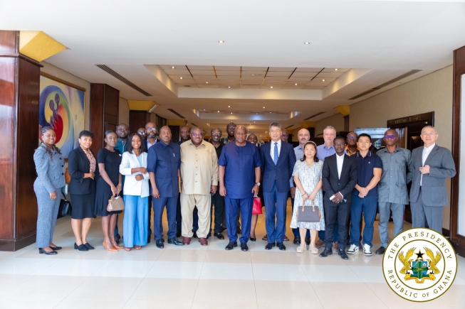  Mahama meets power producers, seeks investors to revitalise energy sector 
