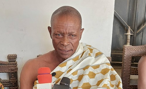 Nana Pe-Aboatea II, Baamuhene of the Banda Traditional Council, addressing the conference