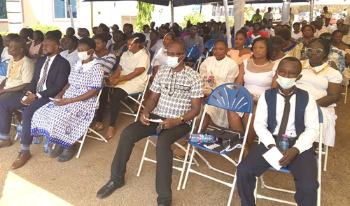 Participants in the thanksgiving service