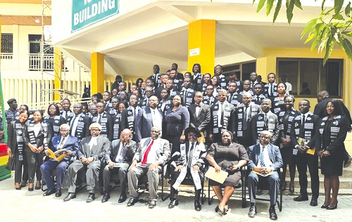 The newly inducted students with members of the law faculty