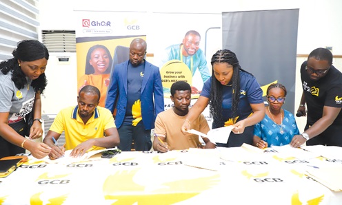 GCB Bank rolls out GH¢3m support package for Kantamanto, Techiman fire ...