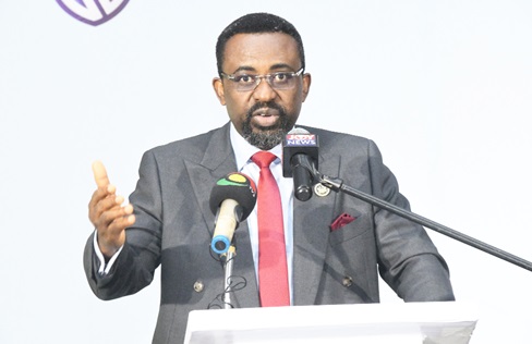 Dr Johnson Asiama (inset), Governor, Bank of Ghana, speaking at the Graphic Business-Stanbic Bank Breakfast Meeting in Accra. Pictures: SAMUEL TEI ADANO