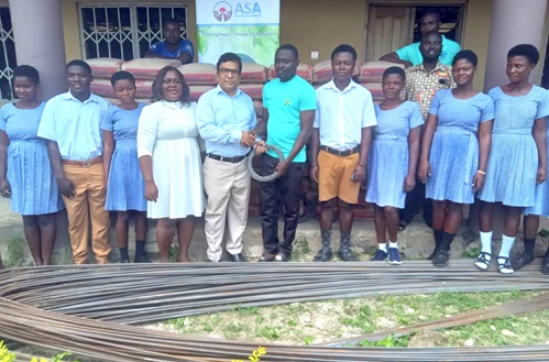Mithu Bhushan Debnath (5th from left), Divisional Manager, Ashanti East Division, Asa Savings and Loans Limited, presenting the building materials to Ebenezer Longdon (5th from right), acting headmaster, Bepoase State College Mithu Bhushan Debnath (5th from left), Divisional Manager, Ashanti East Division, Asa Savings and Loans Limited, presenting the building materials to Ebenezer Longdon (5th from right), acting headmaster, Bepoase State College