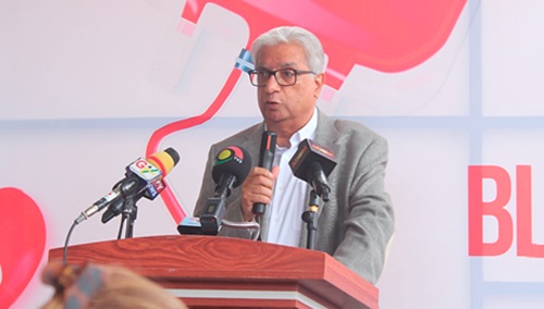 Ramesh Sadhwani, MD, Melcom Group, addressing the media Picture:  ERNEST KODZI