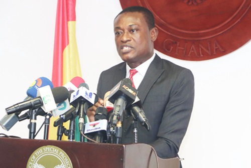 •Kissi Agyebeng, the Special Prosecutor, explaining a point during the press conference