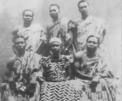 Paa Bekoe (left) with Mama Amma Ansaa (seated middle), Papa Atiemo (right), Papa Atta (standing left), Papa Asa (standing middle) and Papa Adi (standing right)
