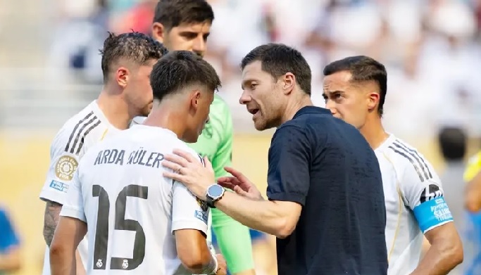 Xabi Alonso,  who replaced Carlo Ancelotti as Real Madrid coach at the end of the Spanish football season in a chat with some of the players