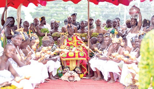 Asantehene Otumfuo Osei Tutu II sitting in state