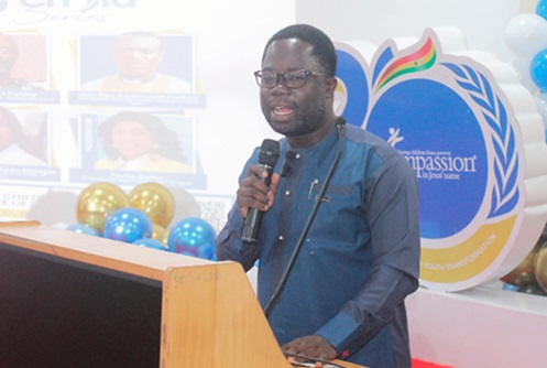 Kobina Yeboah Okyere, Director, Compassion International Ghana, addressing the seminar