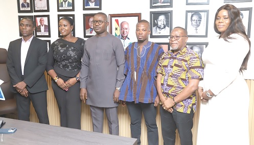 John Abdulai Jinapor (3rd from left), Minister of Energy and Green Transition, with members of the Technical Committee, including Prof. Innocent Senyo Acquah (3rd from right), Chairman of the committee, and other members. Picture: SAMUEL TEI ADANO