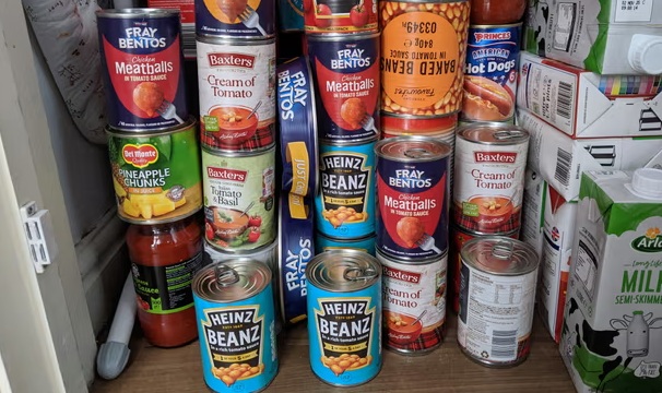 EU tells citizens to stockpile 72 hours of food and supplies amid risk of war