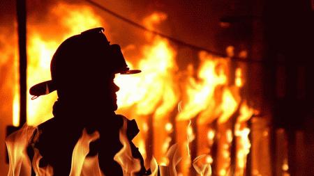 Central Region: Father who reportedly locked wife, 6 children in bedroom and set them ablaze found hanging on tree