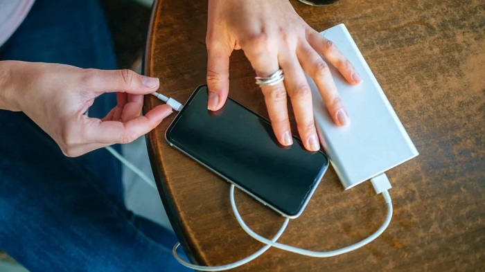 More airlines are banning the use and charging of power banks during flights