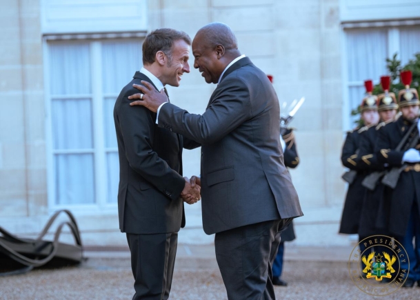 PHOTOS: Mahama, Macron strengthen strategic partnership