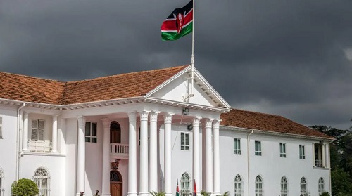 Kenyan officer killed in bow-and-arrow attack at gate of president's residence