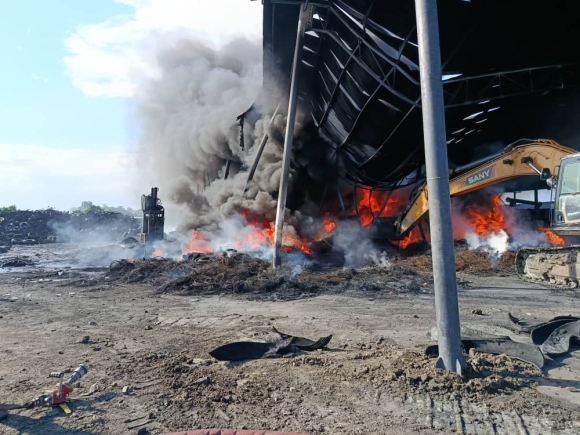 ‎Fire Service battles blaze for 11 hours at Yota Energy at Shai Hills 