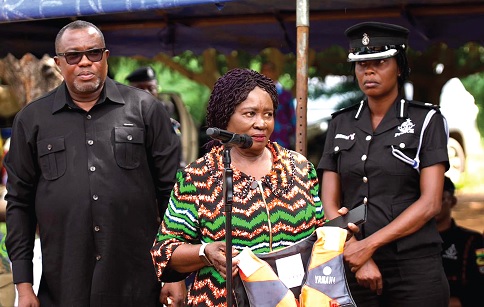 Vice-President Prof. Naana Jane Opoku-Agyemang presenting life jackets and some relief items to the community 