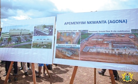 Pictures of the current state of the Western Regional Hospital project and an artistic impression (left) of the project when completed 