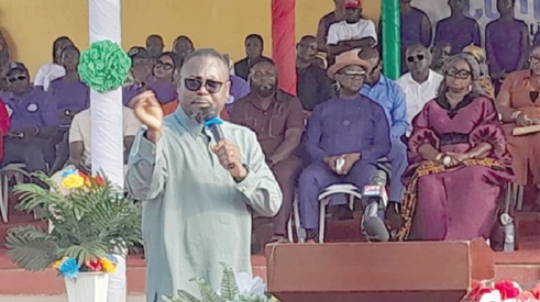 Gilbert Abeiku Aggrey, Deputy Chief Executive Officer of the Ghana Tourism Authority, addressing the durbar