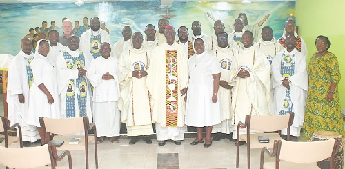 Most Rev. John Bonaventure Kwofie (6th from right), Metropolitan Archbishop of Accra, with Paul Saa-Dade Ennim (5th from left), Provincial Superior, Ghana Province, Society of African Missions, and other Catholic priests and sisters. Picture: ERNEST KODZI 