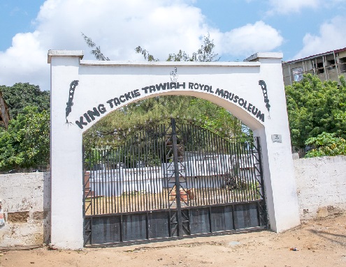 People &amp; Places: King Tackie Tawiah Royal Mausoleum