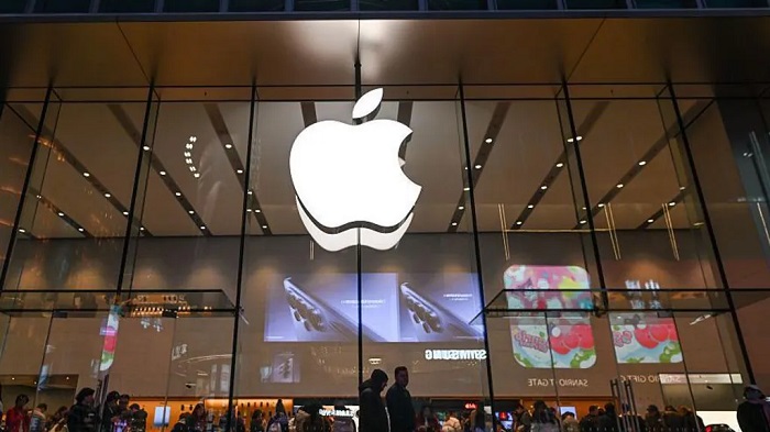 Apple at 50: Three products that changed how we live - and three that really didn't
